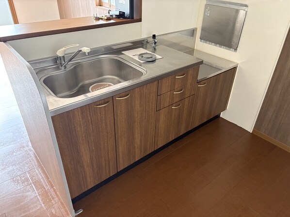 ハッピーロード佐土の物件内観写真